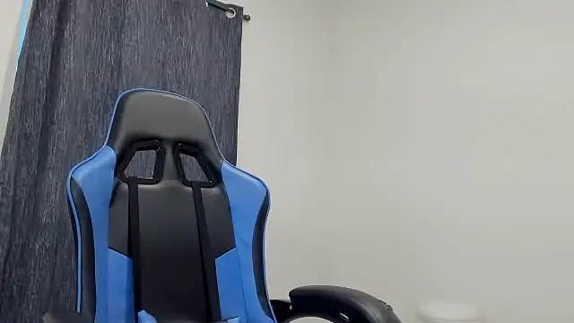 victoriachicas online show from 01.01.25