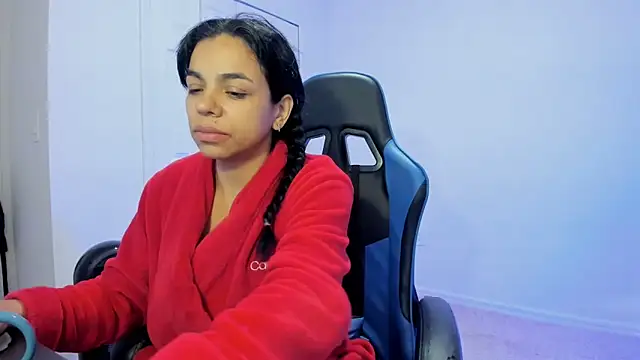 victoriachicas online show from 01.20.25