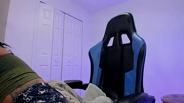 victoriachicas online show from 01.22.25