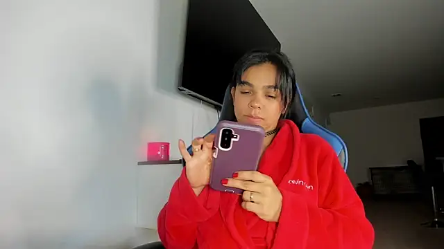 victoriachicas online show from 10.21.25