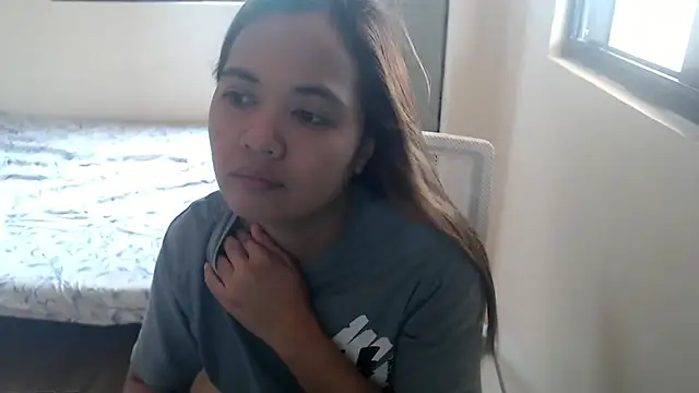 xTheLastVIRGINx online show from 09.26.25