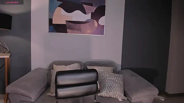 JuanitaClay online show from 02.17.25