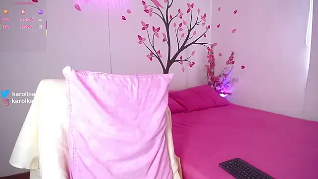 Karolina 1 online show from 10.01.25