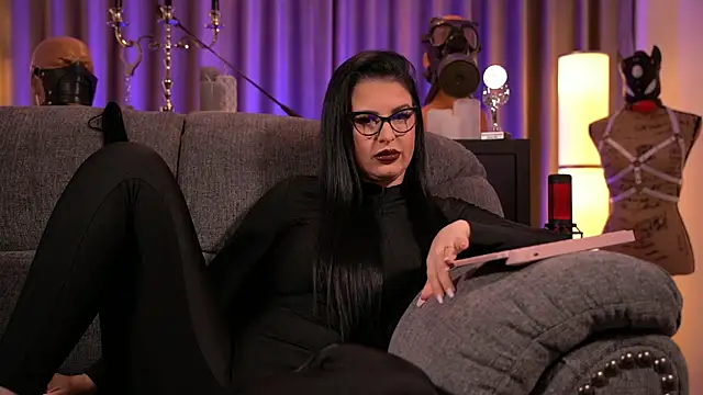 kelly kent online show from 12.31.24