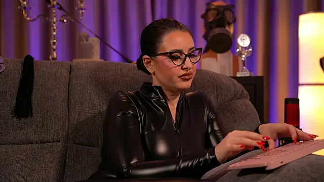 kelly kent online show from 01.28.25