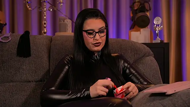 kelly kent online show from 02.22.25