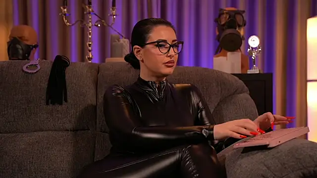 kelly kent online show from 03.01.25