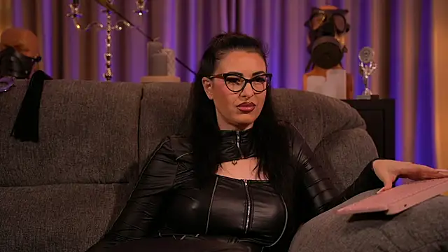 kelly kent online show from 03.12.25