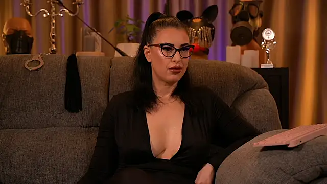 kelly kent online show from 10.13.25