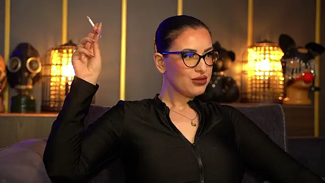 Snapshot of kelly_kent chatting on 03.02.26 kelly kent online show from 03.02.26