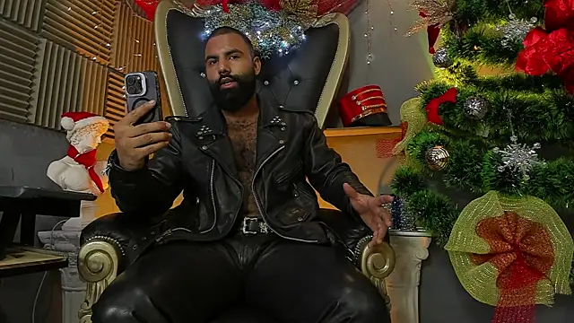 BeardAndrew online show from 12.15.25