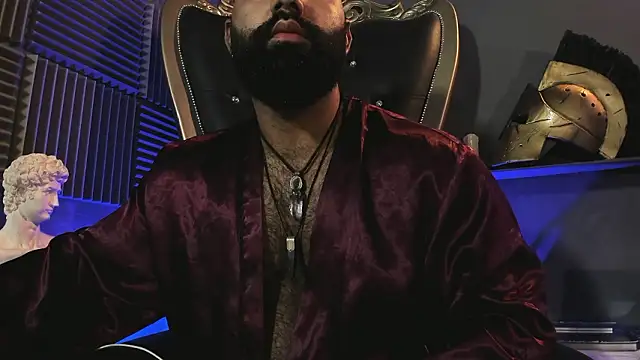 Snapshot of BeardAndrew chatting on 03.17.26 BeardAndrew online show from 03.17.26