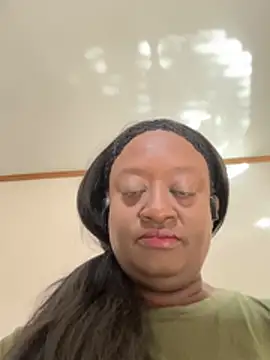 Katiefyi online show from 04.15.26