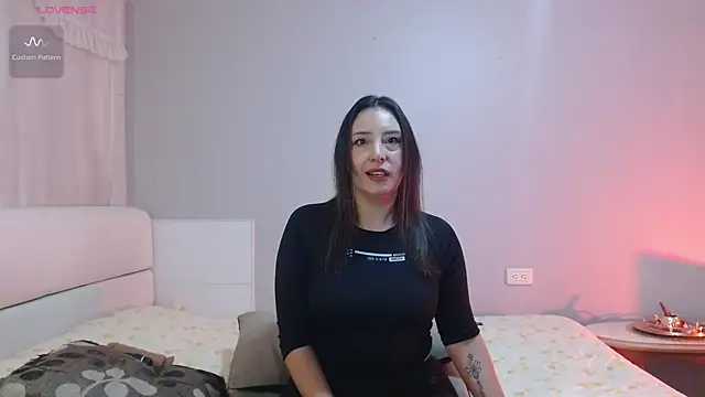 Freyja soh online show from 02.26.25