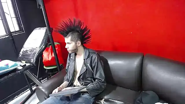 Snapshot of Master_rudeboy chatting on 04.13.26 Master rudeboy online show from 04.13.26