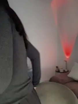 Emylia online show from 02.21.25