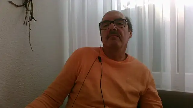 Snapshot of giesidie_1 chatting on 01.16.26 giesidie 1 online show from 01.16.26