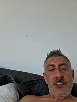 Snapshot of DildoG45 chatting on 06.06.26 DildoG45 online show from 06.06.26