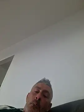 Snapshot of cuci45 chatting on 02.14.26 cuci45 online show from 02.14.26