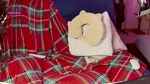 cutenessa online show from 12.24.24