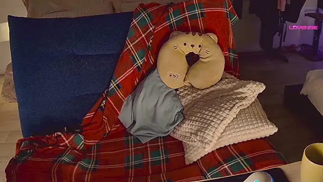 cutenessa online show from 01.31.25