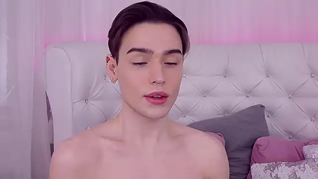 RobbyCharming online show from 02.10.25