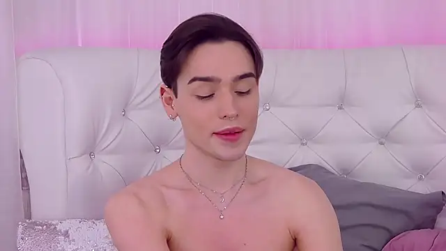 RobbyCharming online show from 02.16.25