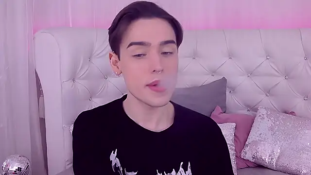 RobbyCharming online show from 02.22.25