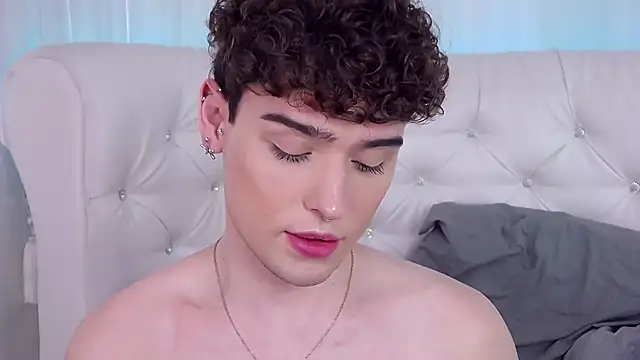 RobbyCharming online show from 11.12.25