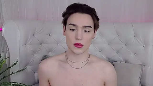 RobbyCharming online show from 04.26.26