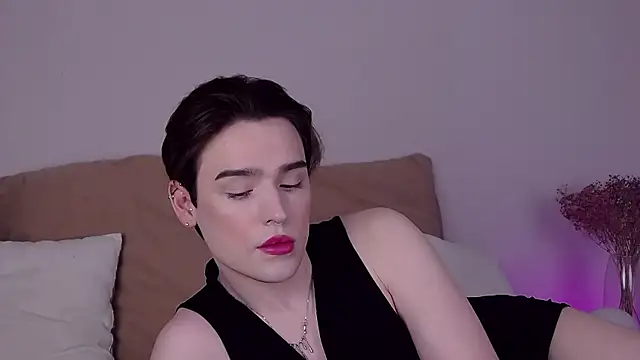 RobbyCharming online show from 06.13.26