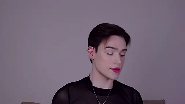 RobbyCharming online show from 06.19.26