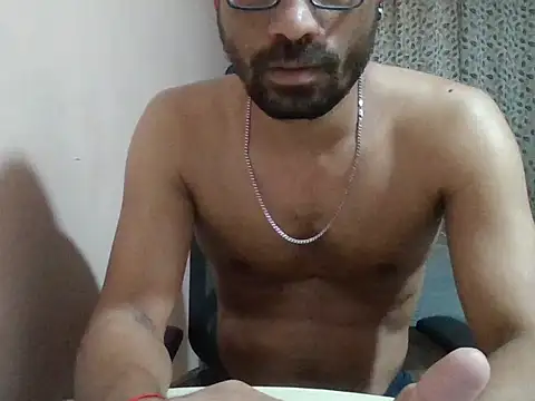 Snapshot of sexx4 chatting on 05.14.26 sexx4 online show from 05.14.26