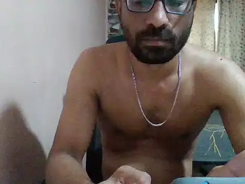 Snapshot of sexx4 chatting on 05.21.26 sexx4 online show from 05.21.26