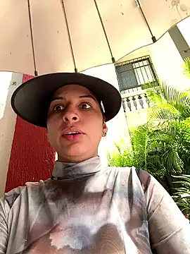 charlotte stevenss  online show from 02.11.25