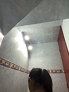 charlotte stevenss  online show from 02.19.25