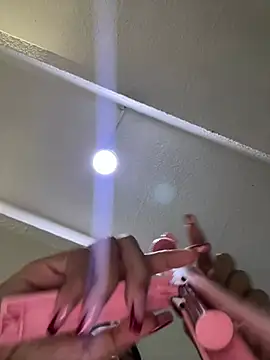 charlotte stevenss  online show from 03.08.25