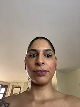 charlotte stevenss  online show from 11.16.25