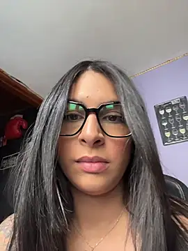 charlotte stevenss  online show from 07.18.26