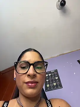 charlotte stevenss  online show from 07.29.26
