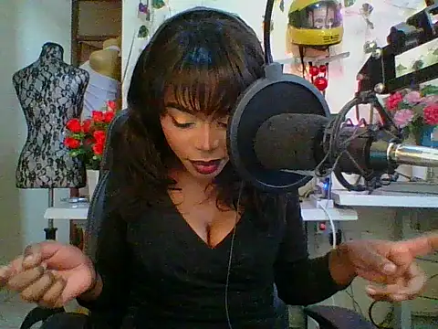 Snapshot of Anaconda2350 chatting on 02.11.26 Anaconda2350 online show from 02.11.26