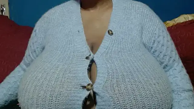 Snapshot of CUTEFIRMMELONSS chatting on 05.28.26 CUTEFIRMMELONSS online show from 05.28.26