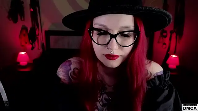 Amanita  Pantherina online show from 03.12.25