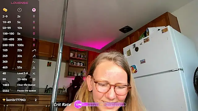 Snapshot of jasminedaze888 chatting on 06.19.26 jasminedaze888 online show from 06.19.26