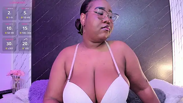 Darnellqueen online show from 04.08.26