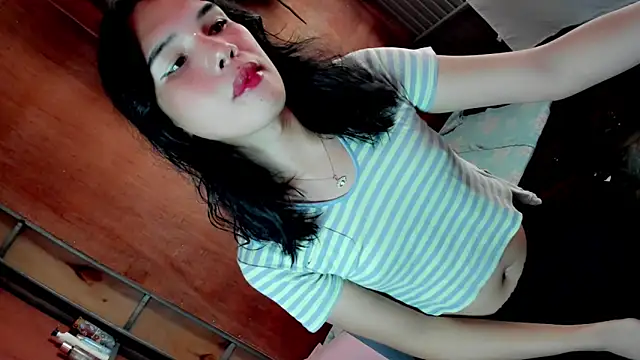 Snapshot of mav1s_ chatting on 01.12.26 mav1s online show from 01.12.26