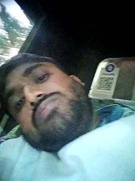 Snapshot of Driver-naru chatting on 12.15.24 Driver-naru online show from 12.15.24