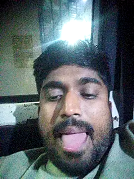 Snapshot of Driver-naru chatting on 01.22.25 Driver-naru online show from 01.22.25