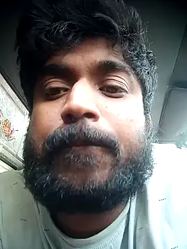 Snapshot of Driver-naru chatting on 03.04.25 Driver-naru online show from 03.04.25