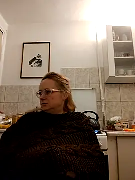 Snapshot of She-devilx chatting on 02.18.26 She-devilx online show from 02.18.26